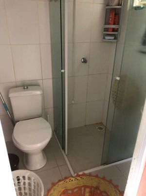 Image 19 - 880501