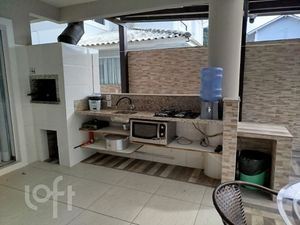 Image 3 - 880505