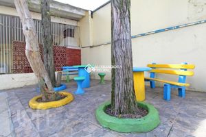 Image 39 - 880511