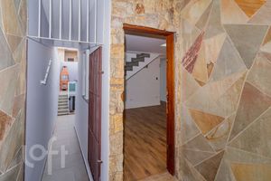 Image 60 - 880529