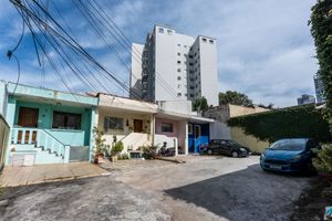 Image 32 - 880547