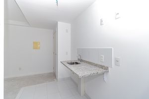 Image 26 - 880662