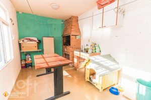 Image 17 - 880664