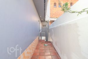 Image 39 - 880664