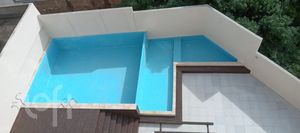 Image 4 - 880665