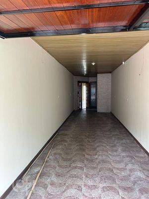 Image 10 - 880676
