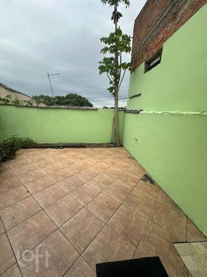 Image 15 - 880676