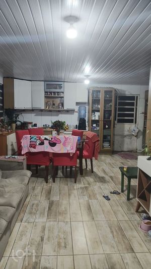 Image 10 - 880682