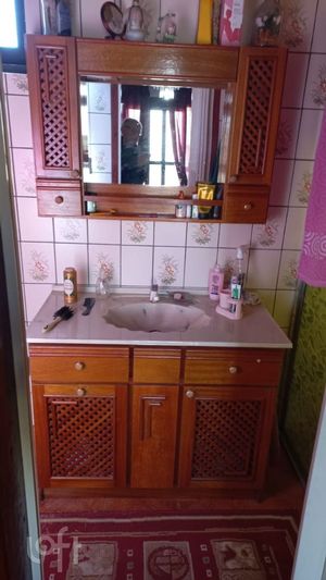 Image 7 - 880683