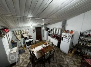 Image 13 - 880712