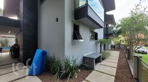 Image 34 - 880774