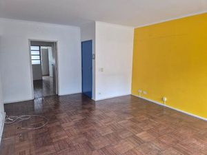 Image 1 - 880775