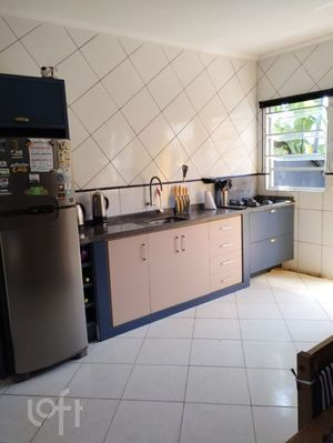 Image 3 - 880802