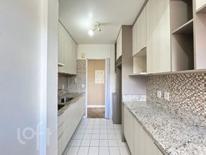 Image 9 - 880814