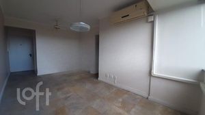 Image 3 - 880814