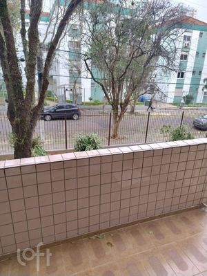 Image 1 - 880816