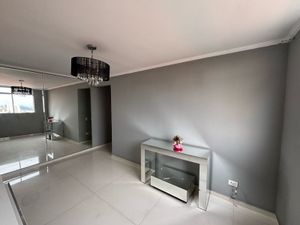 Image 3 - 880819