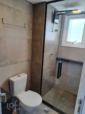 Image 8 - 880852