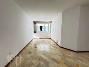 Image 14 - 880860