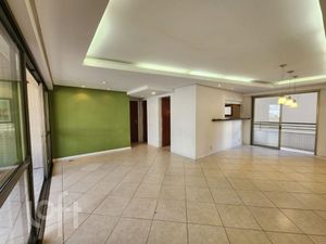 Image 4 - 880863
