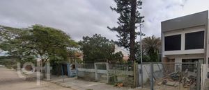 Image 1 - 880865
