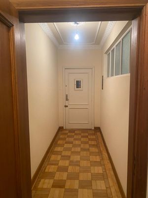 Image 9 - 880867