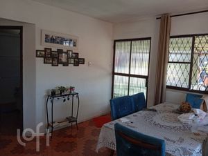 Image 1 - 880873