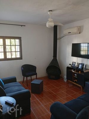 Image 10 - 880873