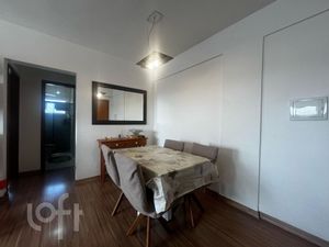 Image 10 - 880875