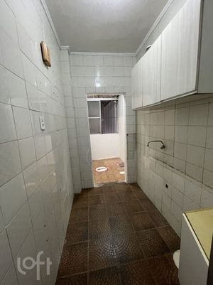 Image 3 - 880878