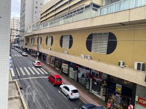 Image 1 - 880879
