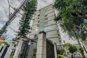 Image 7 - 880890
