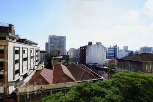 Image 24 - 880891