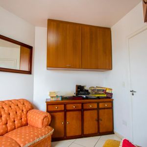 Image 24 - 880892