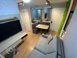 Image 9 - 880895