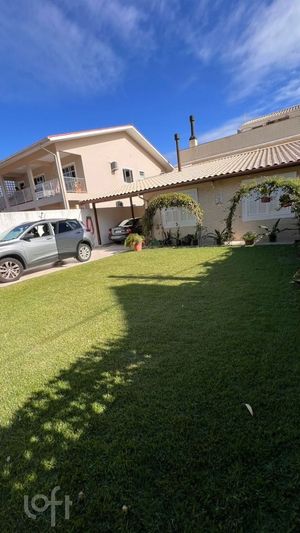 Image 38 - 880902