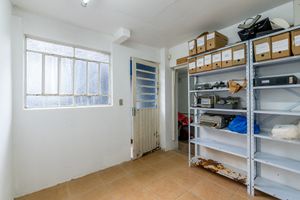 Image 20 - 880962
