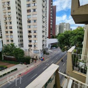 Image 3 - 880964