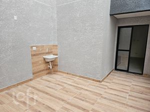 Image 1 - 880970