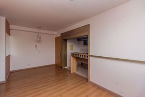 Image 2 - 880971