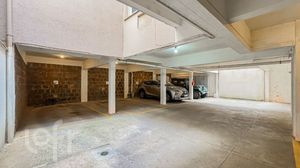 Image 30 - 880972