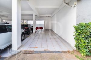 Image 14 - 880973