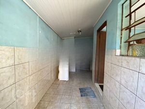 Image 1 - 880977