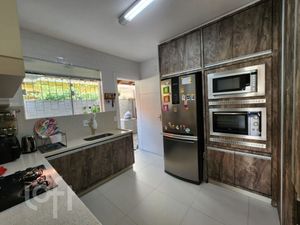 Image 35 - 880978