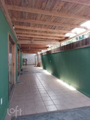 Image 6 - 880988