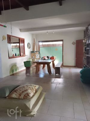 Image 9 - 880988