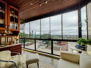 Image 25 - 880996