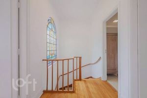 Image 38 - 880997