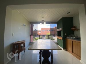 Image 2 - 881009