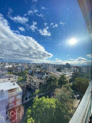 Image 17 - 881017